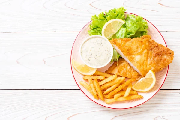 Balık ve cips - sağlıksız gıda