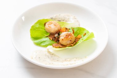 Sebzeli ızgara tarak shell