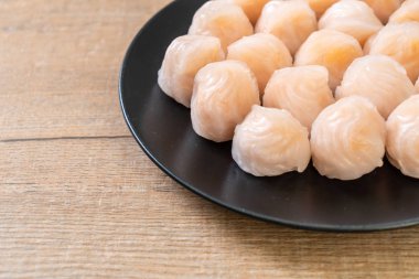 Çin karides pişmiş hamur tatlısı - Asya gıda tarzı