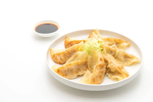 Gyoza Jepang Atau Makanan Ringan Pangsit Diisolasi Latar Belakang Putih — Stok Foto