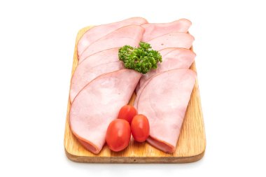 izole üzerinde beyaz arka plan dilimlenmiş jambon füme