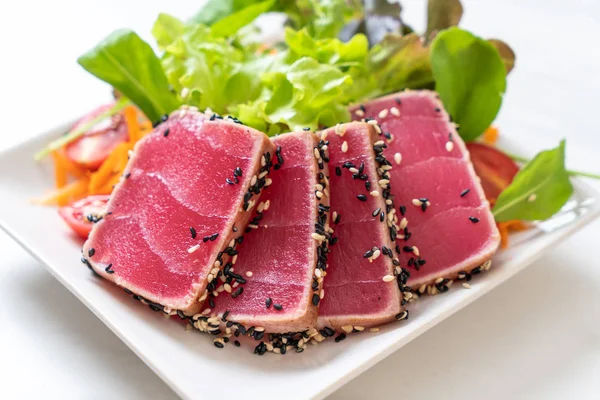 Verse Tonijn Rauw Met Groentesalade Gezond Voedsel — Stockfoto