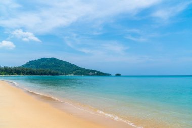 Güzel tropikal plaj ve deniz paradise Island - tatil tatil kavramı