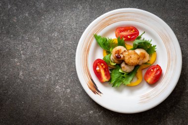 Sebzeli ızgara tarak shell