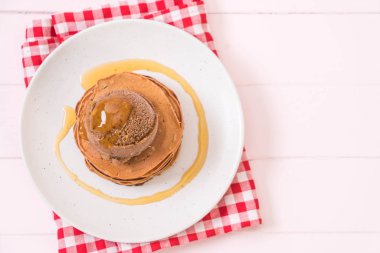 Çikolatalı dondurma plaka ile gözleme