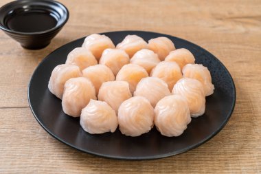 Çin karides pişmiş hamur tatlısı - Asya gıda tarzı