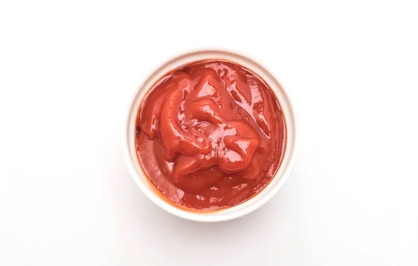 Ketchup Sauce Tomate Dans Une Soucoupe Isolée Sur Fond Blanc — Photo