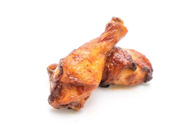 ızgara ve Barbekü tavuk beyaz arka plan üzerinde izole
