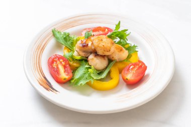 Sebzeli ızgara tarak shell