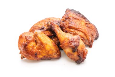 ızgara ve Barbekü tavuk beyaz arka plan üzerinde izole