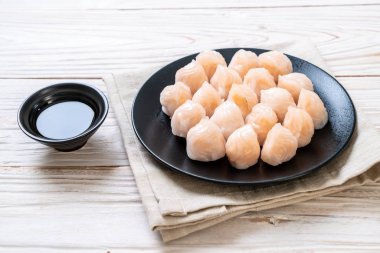 Çin karides pişmiş hamur tatlısı - Asya gıda tarzı