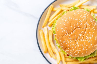 kızarmış tavuk burger - sağlıksız gıda tarzı