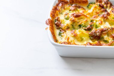 fırında karnabahar ve brokoli peynir ile