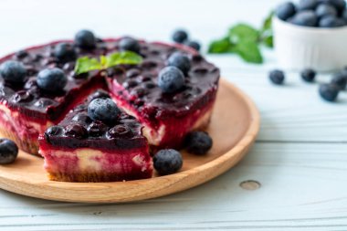 yaban mersini peynirli kek