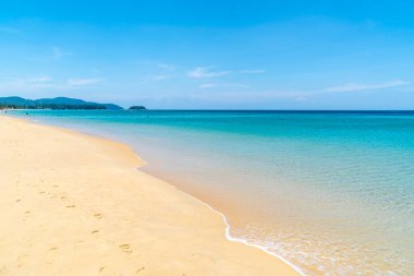 Güzel tropikal plaj ve deniz paradise Island 