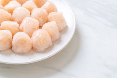 Çin karides pişmiş hamur tatlısı - Asya gıda tarzı