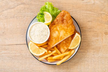 Balık ve cips - sağlıksız gıda