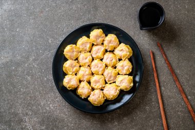 Hamur buğulanmış karides Çince