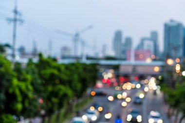 Soyut bulanıklık ve trafik sıkışıklığı arka plan için şehirde defocused