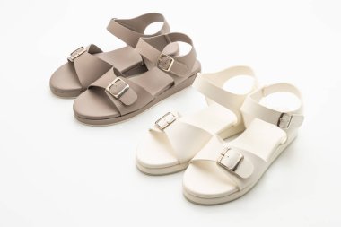 kadın deri sandalet