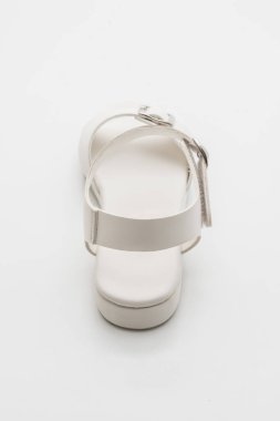 kadın deri sandalet