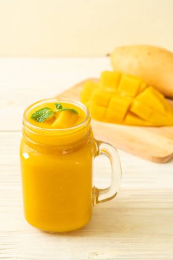 taze mango smoothies 