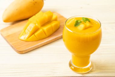 taze mango smoothies 