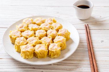 Hamur buğulanmış karides Çince