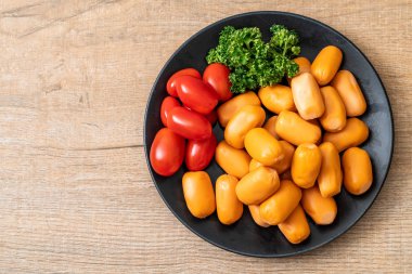 domuz eti kokteyl sosis