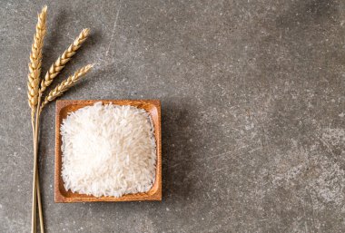 Beyaz ham Tay Yasemin pirinç