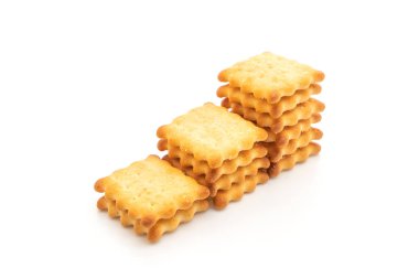 Beyaz arka plan üzerinde izole şekerli bisküvi kraker