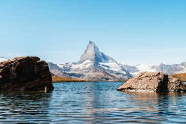 Matterhorn Zermatt, İsviçre Stellisee Gölü ile