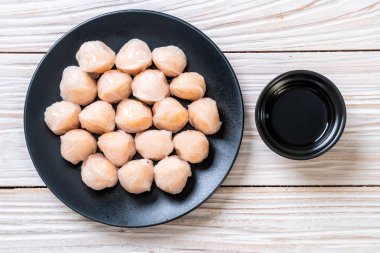 Çin karides pişmiş hamur tatlısı - Asya gıda tarzı