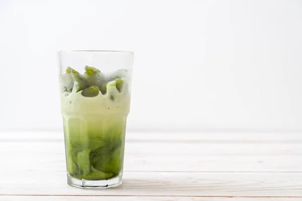 玻璃旳绿茶冰立方 — 图库照片