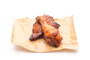 ızgara ve Barbekü tavuk beyaz arka plan üzerinde izole