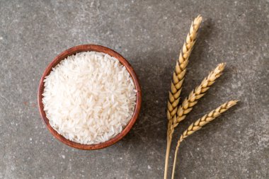 Beyaz ham Tay Yasemin pirinç