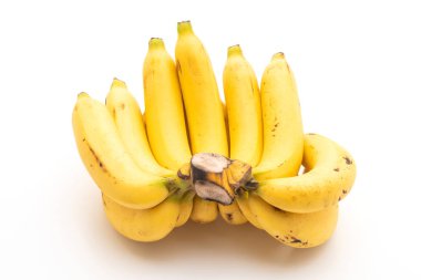 taze muz beyaz zemin üzerine izole