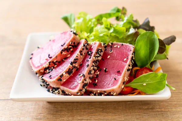 Verse Tonijn Rauw Met Groentesalade Gezond Voedsel — Stockfoto