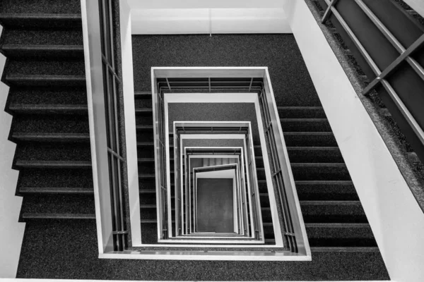 Шаблон Квадратной Лестницы Черно Белом Тоне — стоковое фото