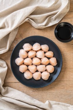 Çin karides pişmiş hamur tatlısı - Asya gıda tarzı