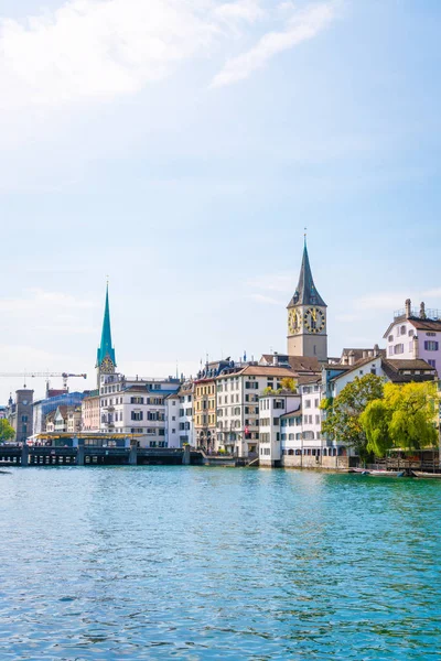 Curych Centrum Města Slavným Fraumunster Grossmunster Kostely Řeka Limmat Curychu — Stock fotografie