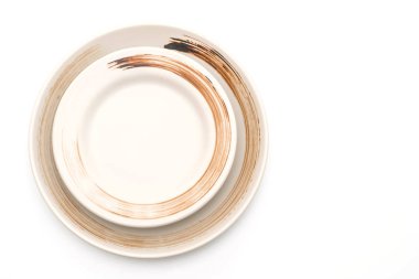 boş levha ve beyaz arka plan üzerinde izole kase