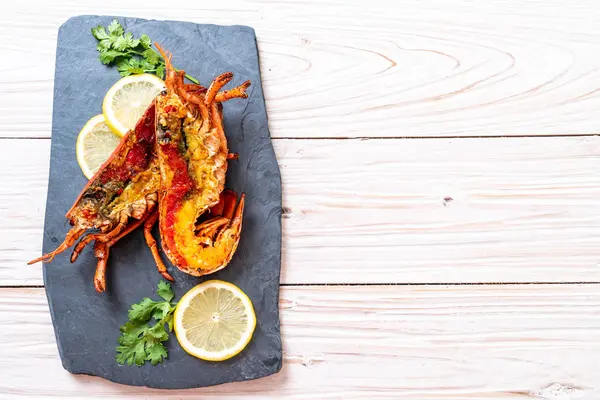 grilled lobster steak with lemon