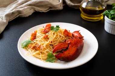 Makarna ya da ıstakoz spagettisi - İtalyan yemeği