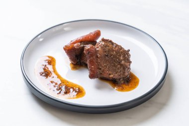 herb - Phuket Tayland geleneksel gıda tarzı ile domuz eti güveç