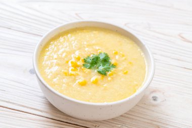 Mısır çorba kasesi - sağlıklı gıda tarzı