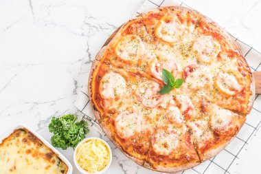 Tablo - İtalyan yemeği stil domates pizza