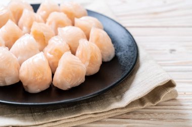 Çin karides pişmiş hamur tatlısı - Asya gıda tarzı