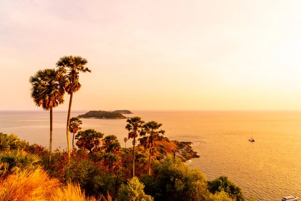 Phromthep Cabo Mirador Con Hermoso Atardecer Crepúsculo Cielo Phuket Tailandia — Foto de Stock