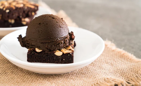 Chocolate Brownies Chocolate Ice Cream Table — Stock Photo, Image